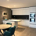 Acropolis - Luxury Appartments I Hotelservice And Parking Hotel apartamentowy