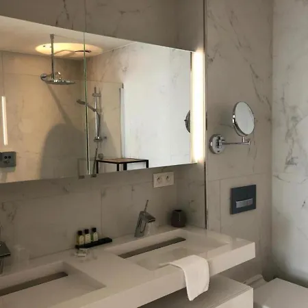 Aparthotel Acropolis - The Space Of An Apartment, The Comfort Of A Hotel 4* Middelkerke