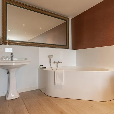 Acropolis - Luxury Appartments I Hotelservice And Parking 4* Middelkerke