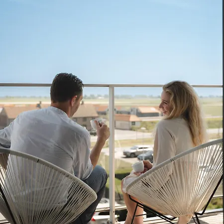 Aparthotel Acropolis - The Space Of An Apartment, The Comfort Of A Hotel 4*