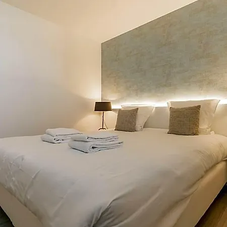 Acropolis - Luxury Appartments I Hotelservice And Parking Aparthotel 4*
