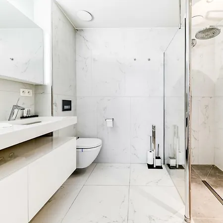 Acropolis - Luxury Appartments I Hotelservice And Parking