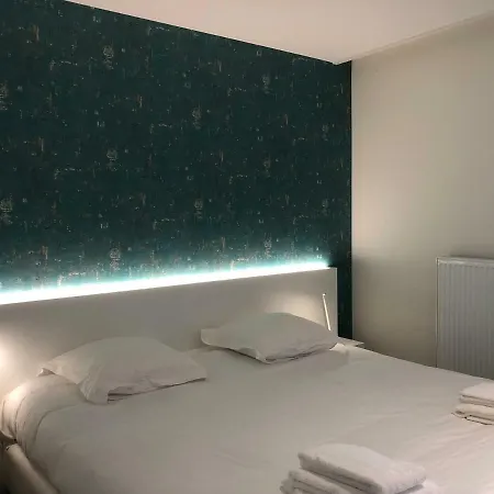 Acropolis - Luxury Appartments I Hotelservice And Parking 4* Middelkerke