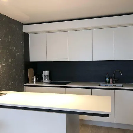 Acropolis - Luxury Appartments I Hotelservice And Parking 4* Middelkerke