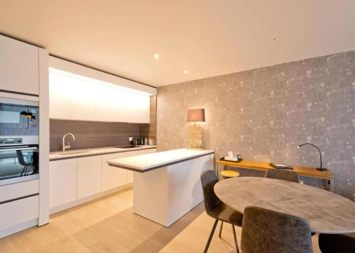 Acropolis - Luxury Appartments I Hotelservice And Parking Lejlighedshotel