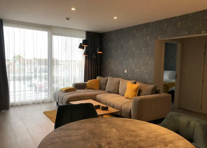 Acropolis - Luxury Appartments I Hotelservice And Parking 4* Middelkerke